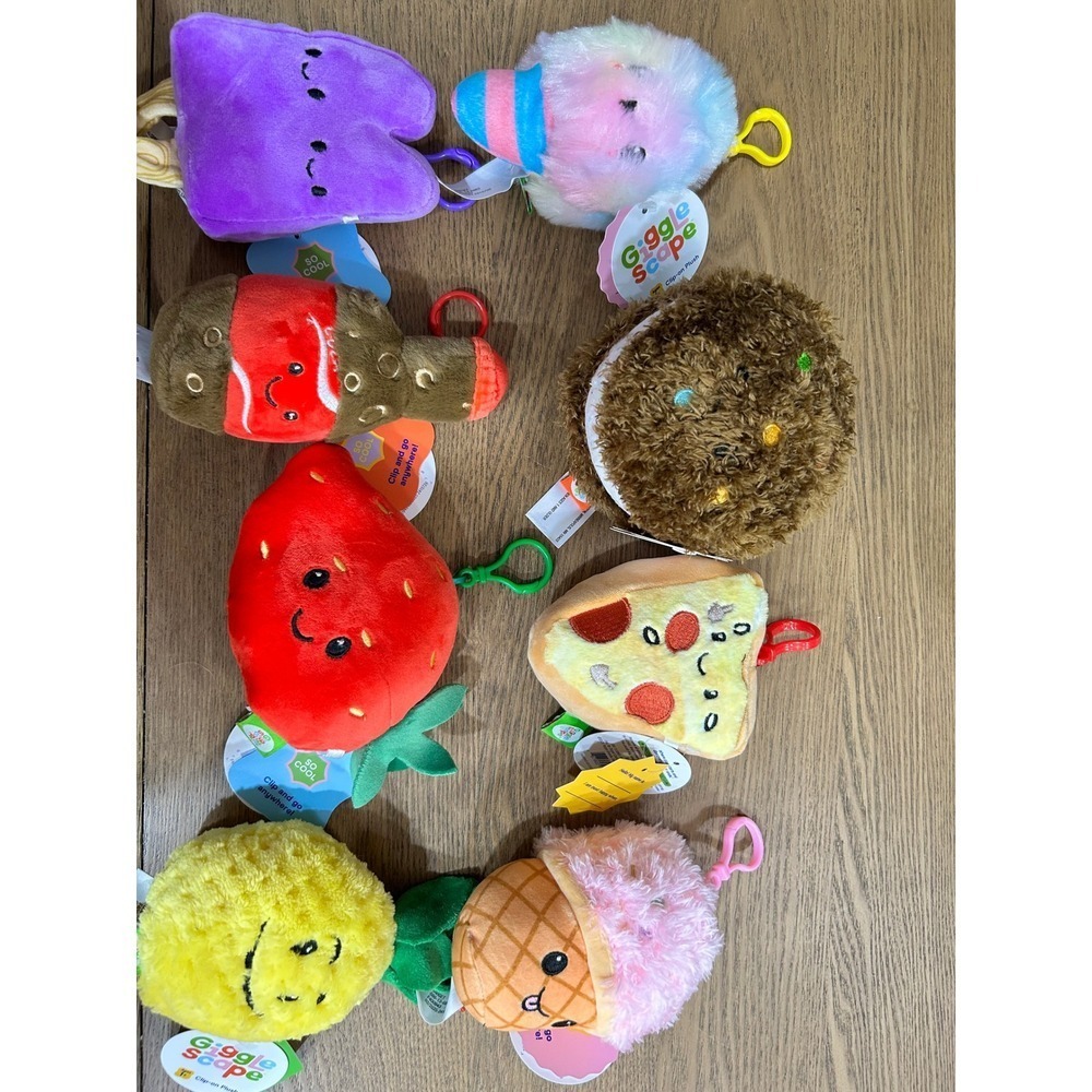 Giggle Scope Plush Clip-On Foodie Fruit Dessert Backpack Clip Keychain Set Toy